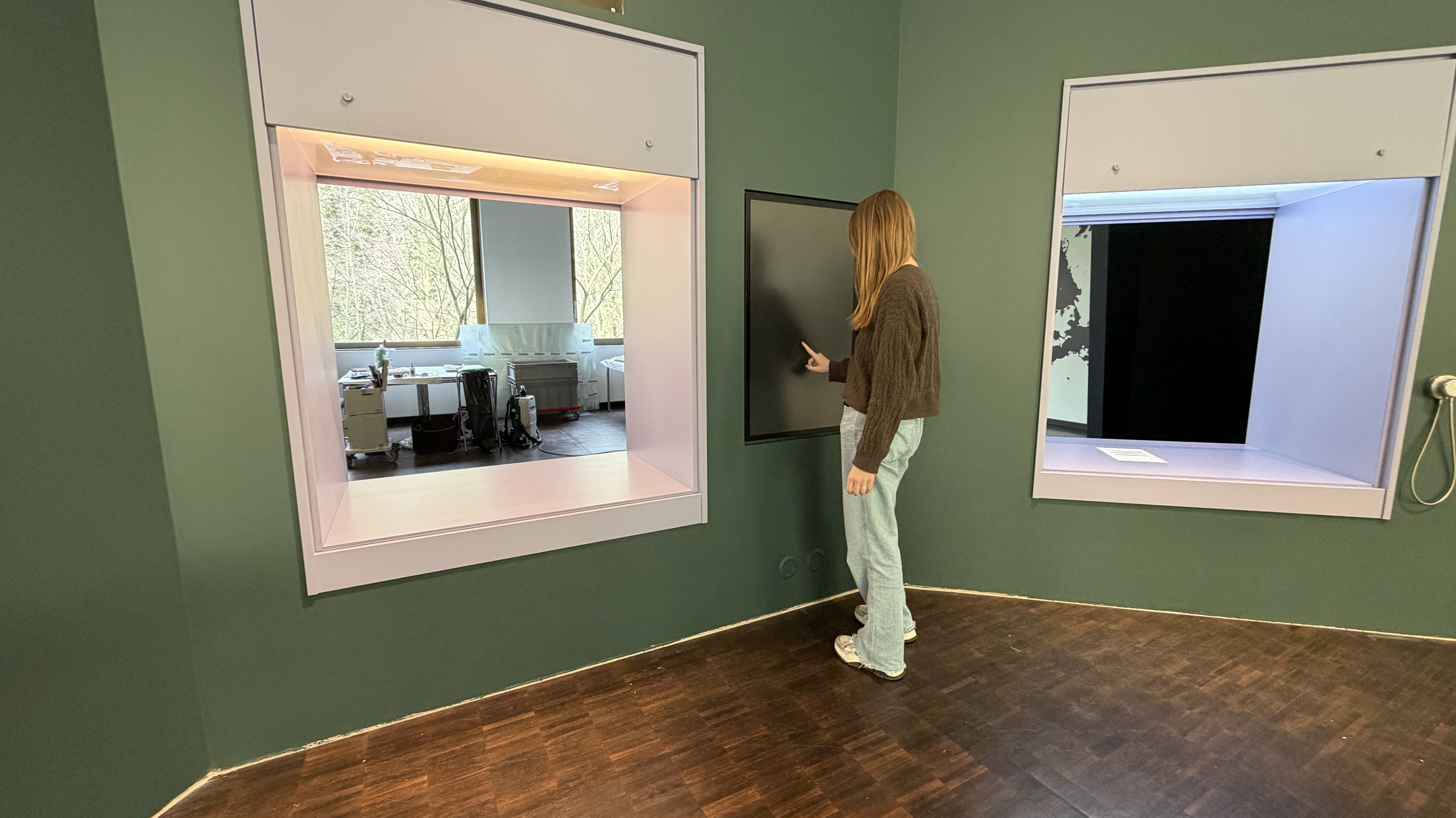 Ausgangsfoto der Vitrine im Museum